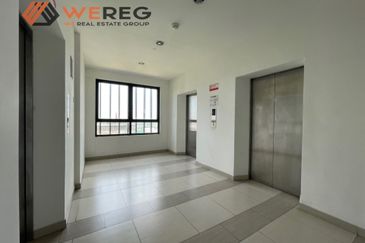 I Residence @ I City