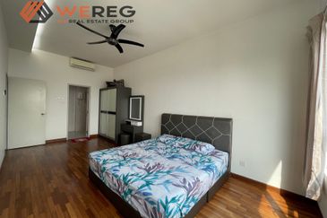 I Residence @ I City