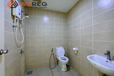 I Residence @ I City