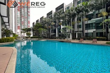 I Residence @ I City