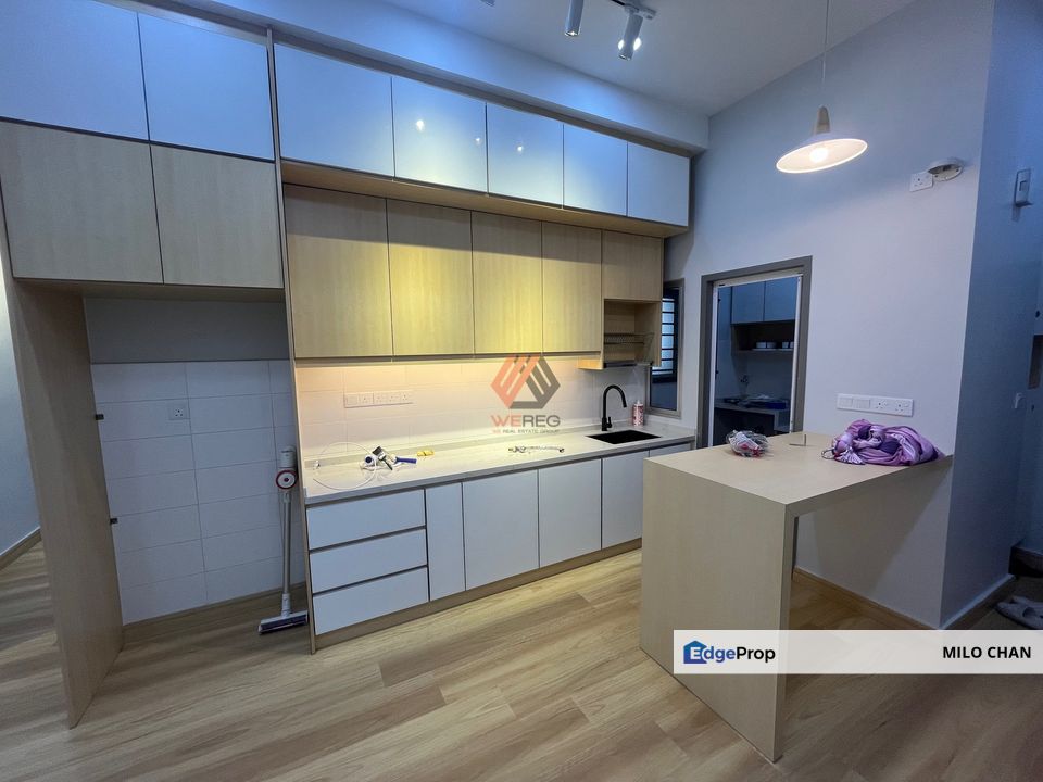 Partially furnished Tropicana Aman 1 870sqft for rent, Selangor, Telok Panglima Garang