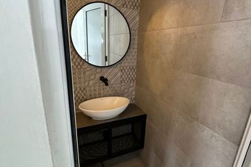 Hicom Industrial Estate