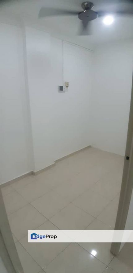 Taman Harmoni 2 Skudai Flat For Sale, Johor, Skudai