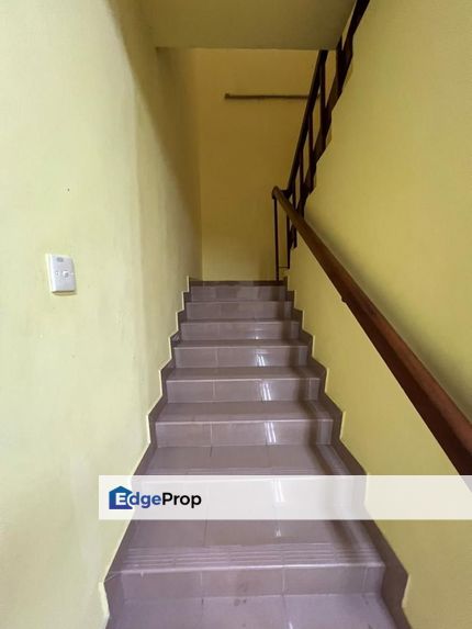 Double Storey Terrace House For Sale – 
Jalan Hang Tuah, Taman Ungku Tun Aminah
, Johor, Skudai