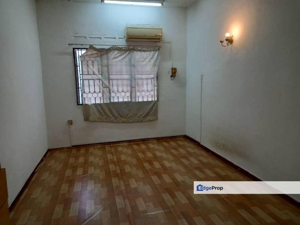 House For Sale – 2 Storey Terrace @ Nakhoda, Taman Tun Aminah
, Johor, Skudai