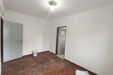 Lily & Jasmine Apartment