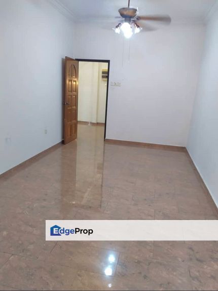Desa Cemerlang House For Sale , Johor, Ulu Tiram