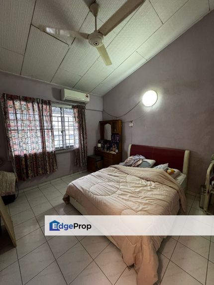Jalan permatang Taman Desa Jaya, Johor, Johor Bahru