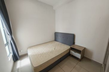 SKS Habitat Apartment, Larkin