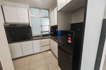 SKS Habitat Apartment, Larkin