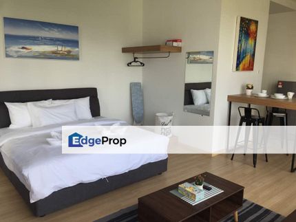 Cube 8 teens Mount Austin , Johor, Johor Bahru