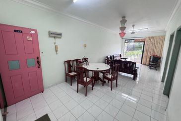 Skudai Villa