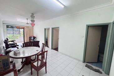 Skudai Villa