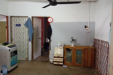 Flat Bandar Selesa Jaya