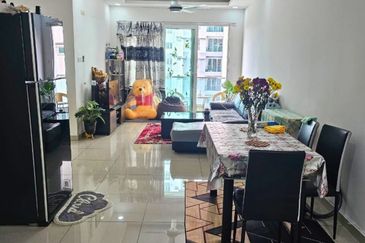 Seasons Luxury Apartments @ Amara Larkin