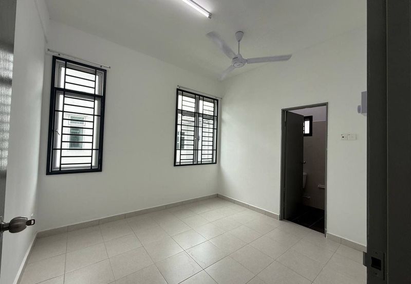 Clover @ Taman Pulai Mutiara 2