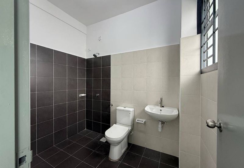 Clover @ Taman Pulai Mutiara 2