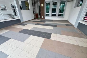 Austin Residence @Taman Mount Austin