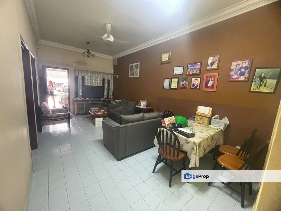 Jalan Teratai 18, Taman Johor Jaya, Johor, Johor Bahru