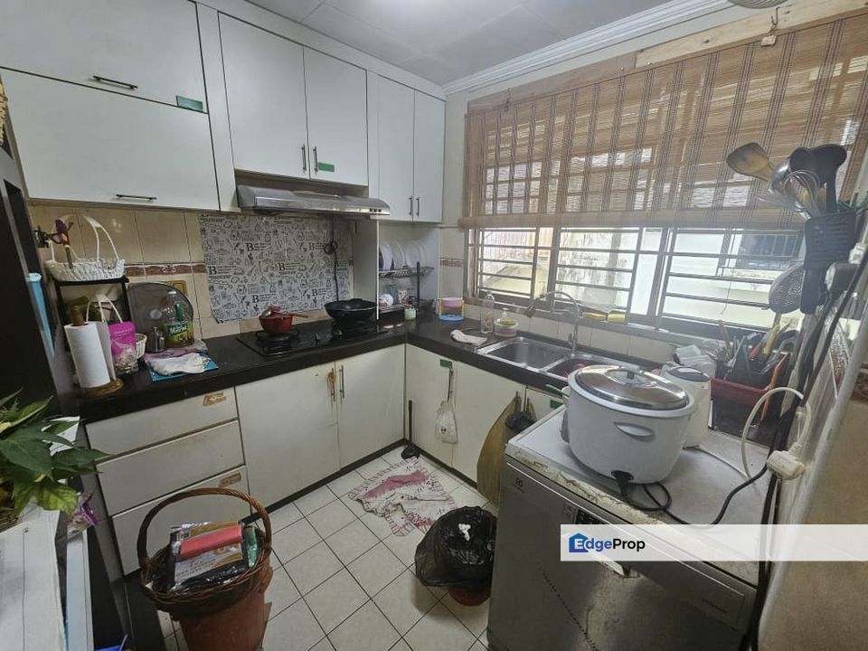 Double Storey End lot House @ Mutiara Rini, Johor, Skudai