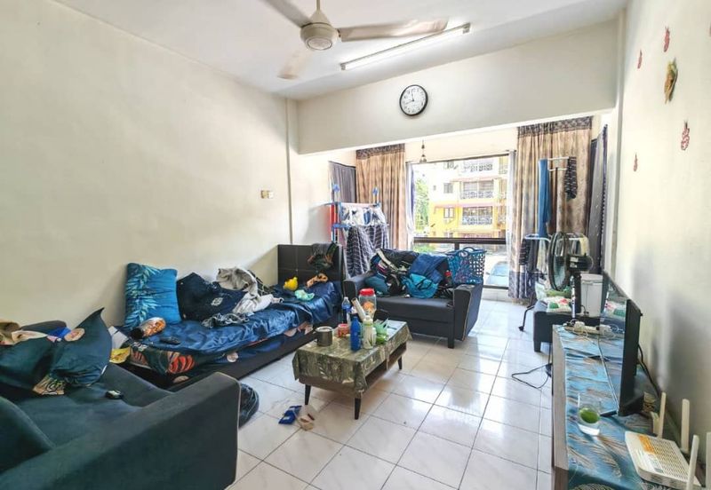 Lily & Jasmine Apartment