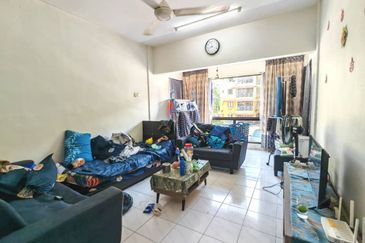 Lily & Jasmine Apartment