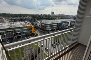 Sky Gardens Residences