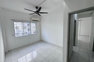 Pulai Flora Flat