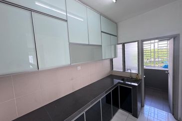 Pulai Flora Flat
