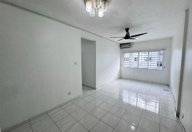 Pulai Flora Flat