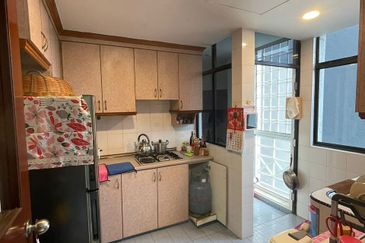 Mewah View Luxurious Apartments