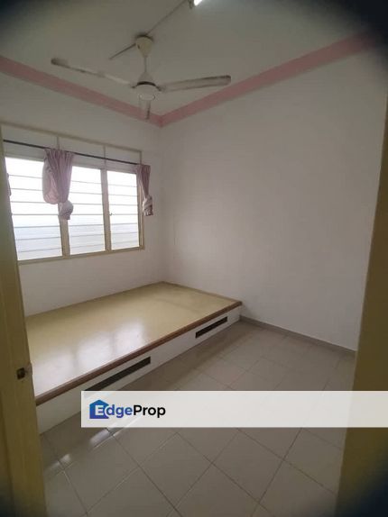 Flat Jalan Perkaka Perling, Johor, Skudai