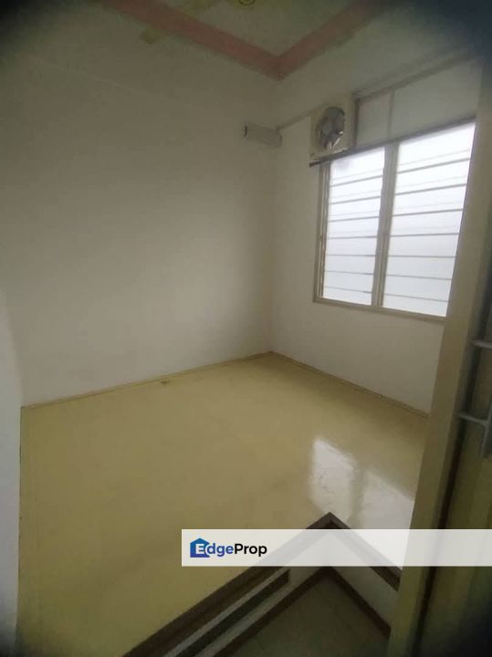 Flat Jalan Perkaka Perling, Johor, Skudai