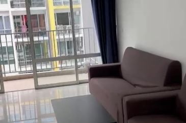 Dedaun Hijau (Greenfield Regency)