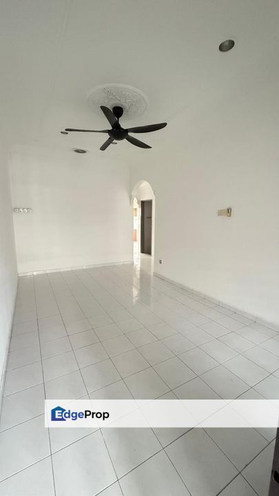 Single Storey Terrace @ Taman Universiti, Johor, Skudai