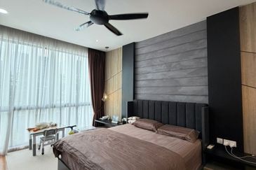 The Hills Residences, Senibong Cove