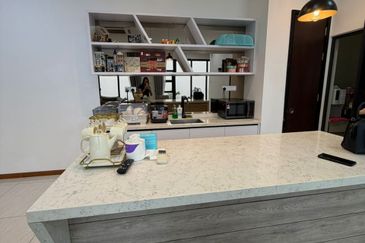 The Hills Residences, Senibong Cove