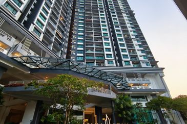 Sky Peak Residences
