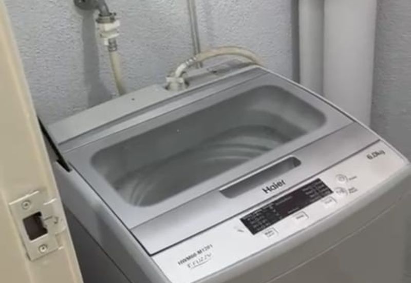 Dedaun Hijau (Greenfield Regency)