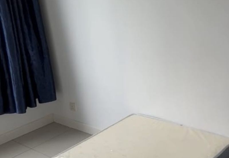 Dedaun Hijau (Greenfield Regency)