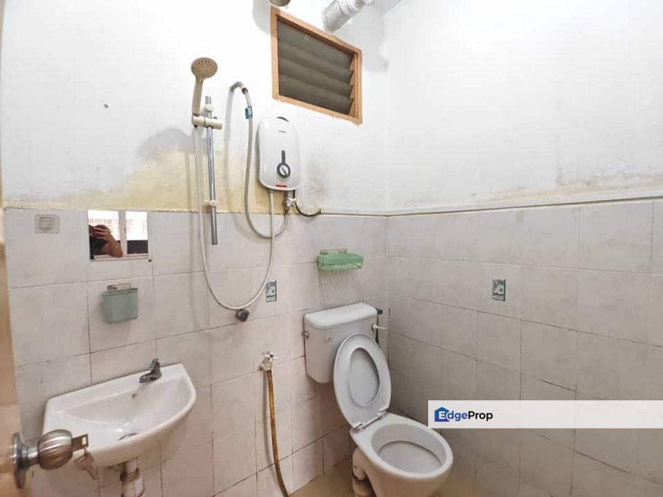 Villa Krystal Apartment, Johor, Skudai