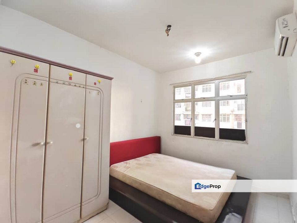 Villa Krystal Apartment, Johor, Skudai