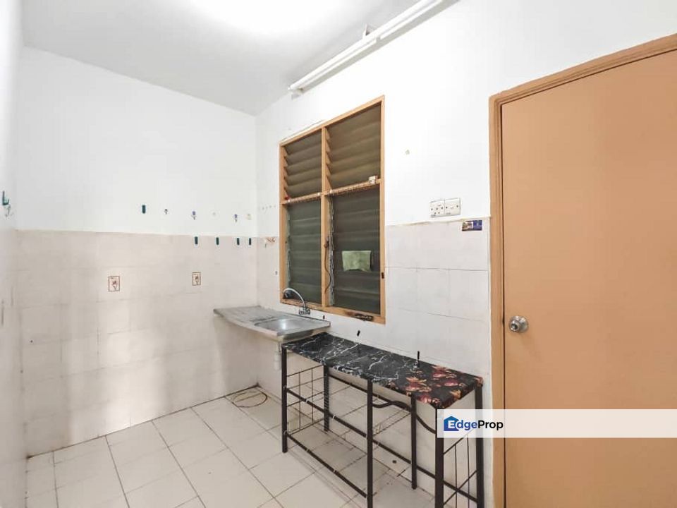 Villa Krystal Apartment, Johor, Skudai