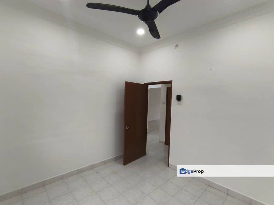 Nusa Jaya Mas House For Rent / 单层排屋出租, Johor, Skudai