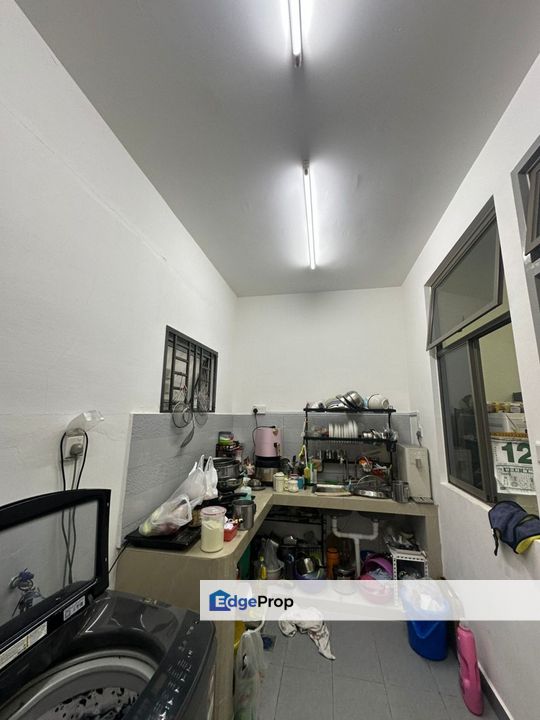 Unblock view facing the garden, Johor, Skudai