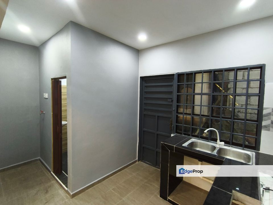 Jalan Serunai @ Taman Pancasila Senai Saleng, Johor, Senai