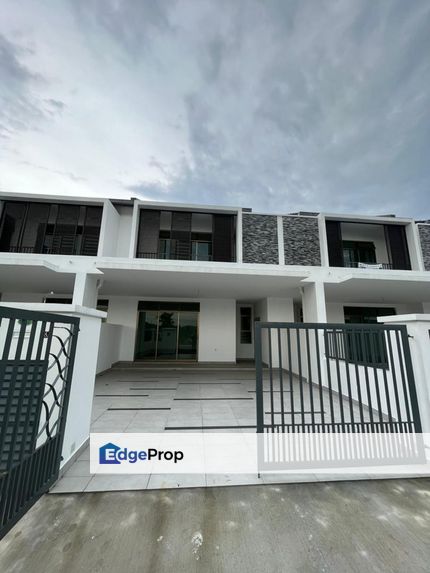 22 x 70 Landed House @ Mutiara Rini 
For Sales, Johor, Skudai