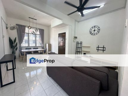 #3Rooms #Townhouse @ #SeriAlam 
For Rent , Johor, Masai