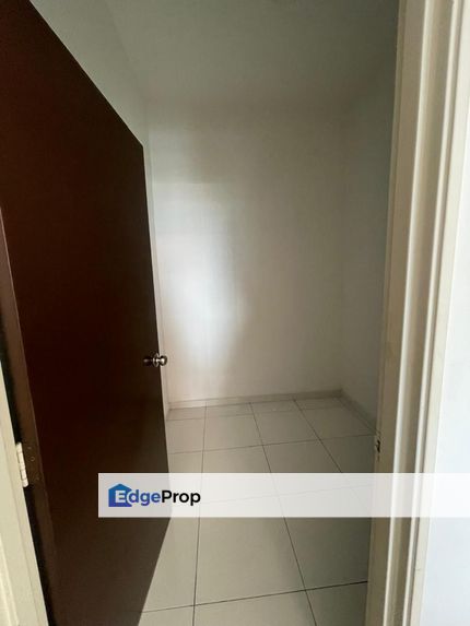 #898Sqft Apartment For Sale @ #SkyGarden, Johor, Setia Tropika