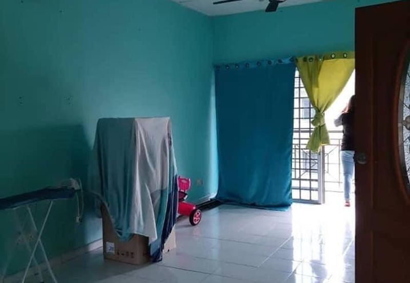 Lily & Jasmine Apartment